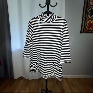 Appleseed's Black and White Striped Top